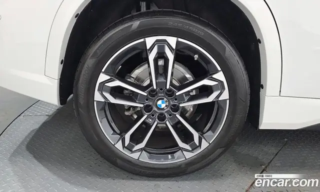 BMW X1 2024 2.0 автомат (гидро), миниатюра 6 BMW X1 2024 2.0 автомат (гидро), миниатюра 6