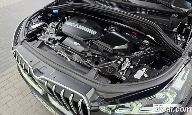 BMW X1 2024 2.0 автомат (гидро), миниатюра 6