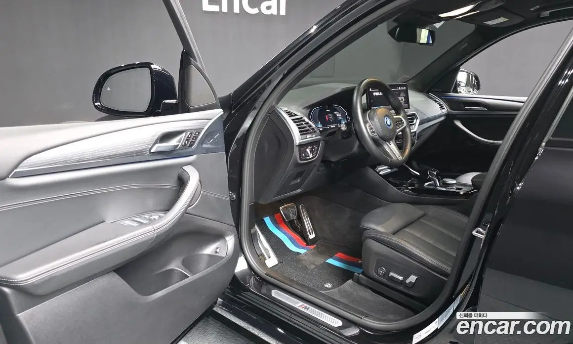 BMW X3 2022 2.0 автомат (гидро), фото 13
