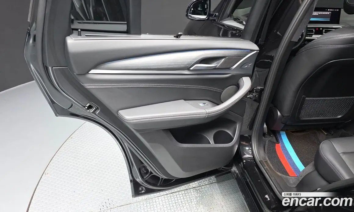 BMW X3 2022 2.0 автомат (гидро), фото 15