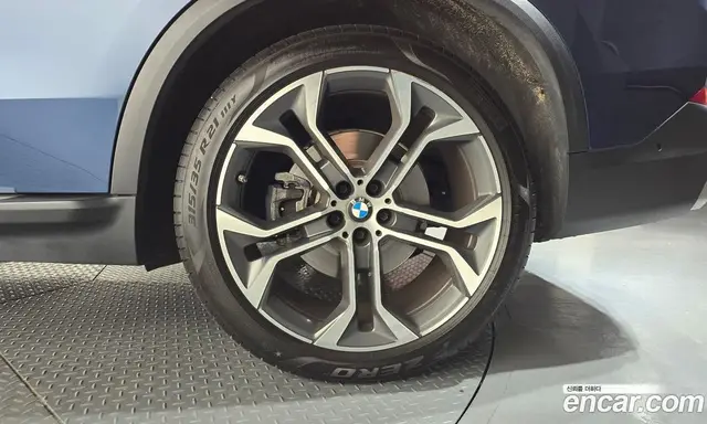 BMW X5 2021 3.0 автомат (гидро), миниатюра 7