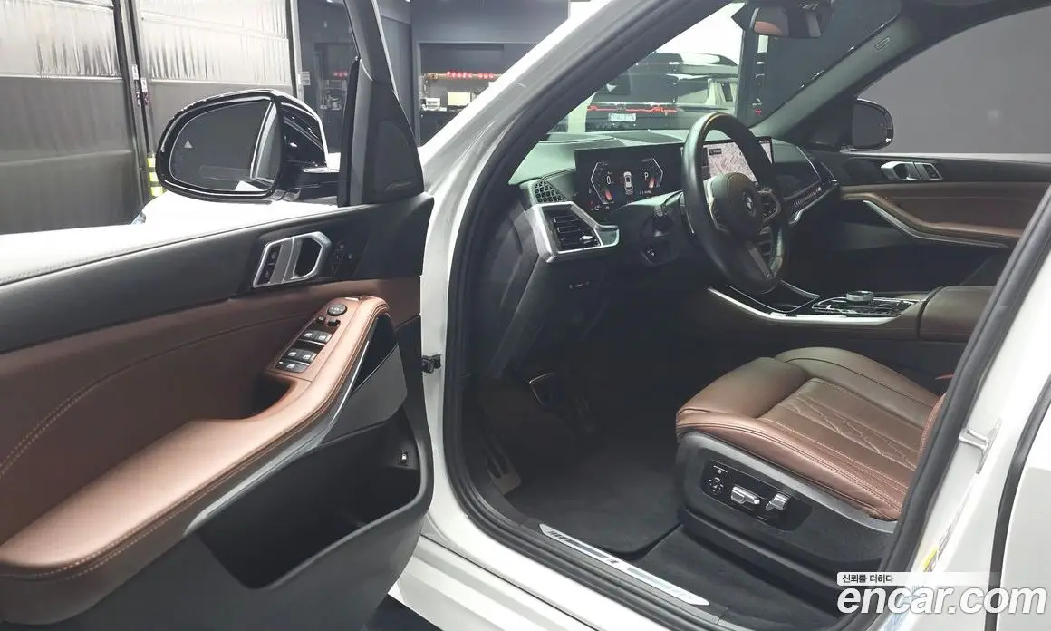 BMW X5 2023 3.0 автомат (гидро), фото 13