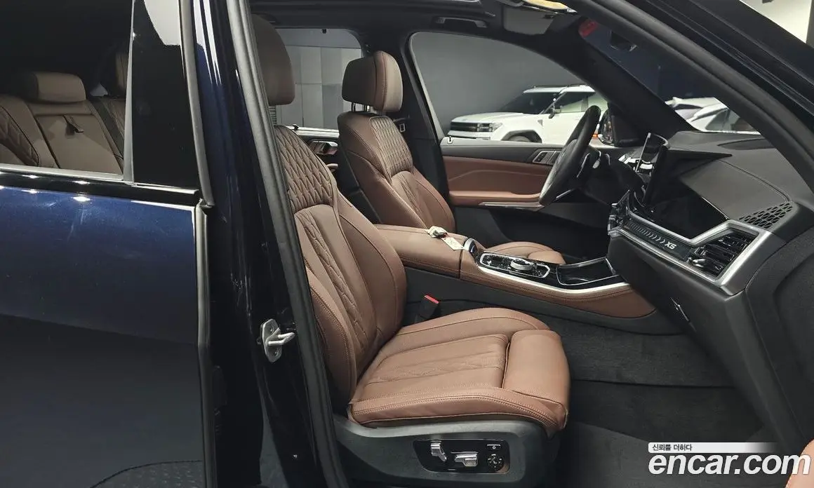 BMW X5 2025 3.0 автомат (гидро), фото 16