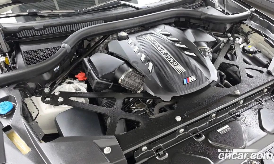 BMW X5M 2021 4.4 автомат (гидро), фото 6 BMW X5M 2021 4.4 автомат (гидро), фото 6