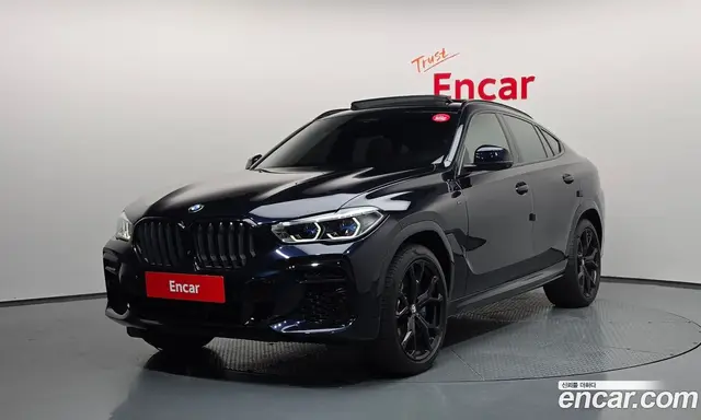 BMW X6, 2023, 50 739 км