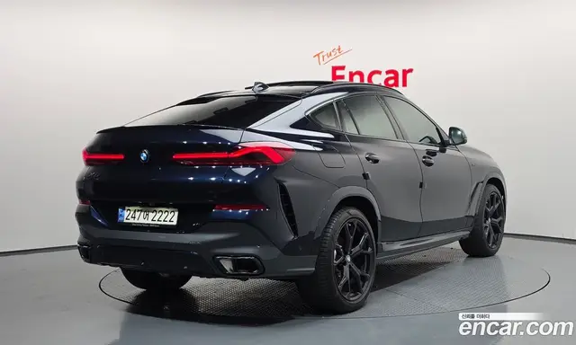 BMW X6 2023 3.0 автомат (гидро), миниатюра 2