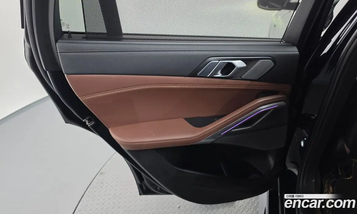 BMW X6 2023 3.0 автомат (гидро), фото 15