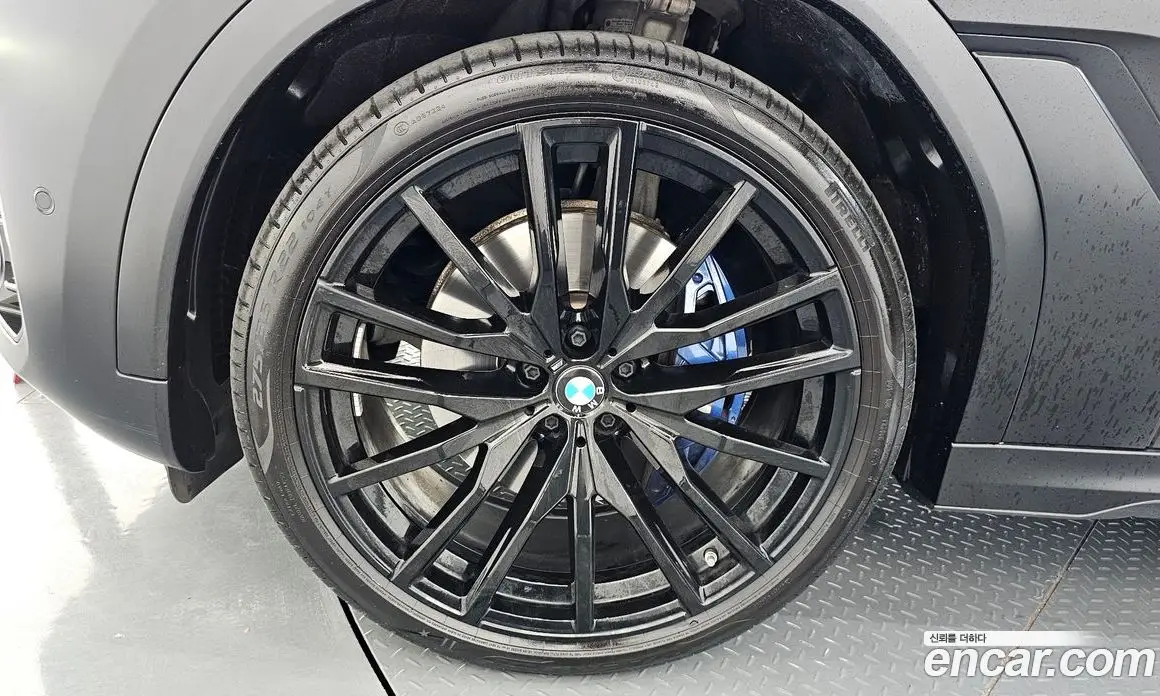 BMW X6 2025 3.0 автомат (гидро), фото 5
