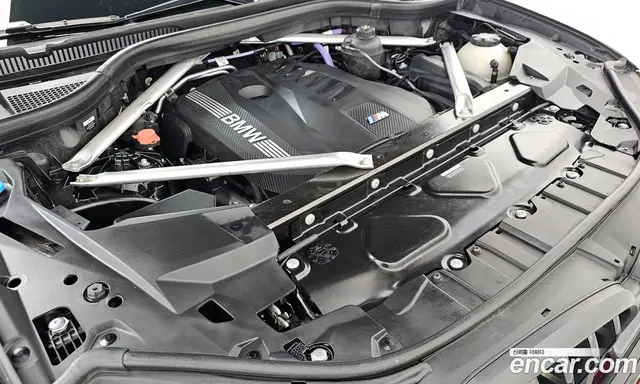 BMW X6 2025 3.0 автомат (гидро), миниатюра 6