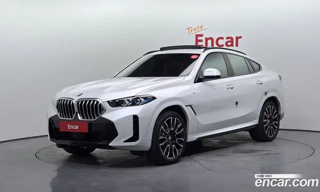 BMW X6, 2025, 20 196 км
