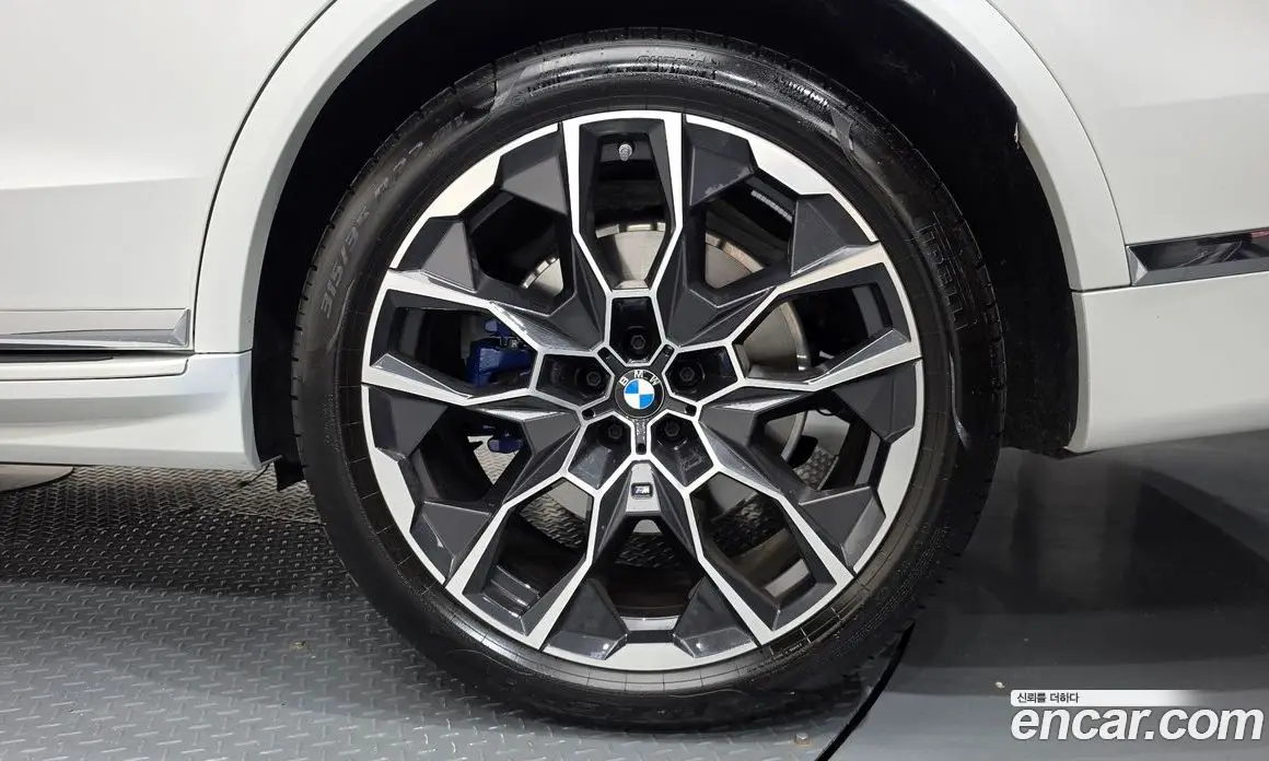 BMW X7 2025 3.0 автомат (гидро), фото 7 BMW X7 2025 3.0 автомат (гидро), фото 7