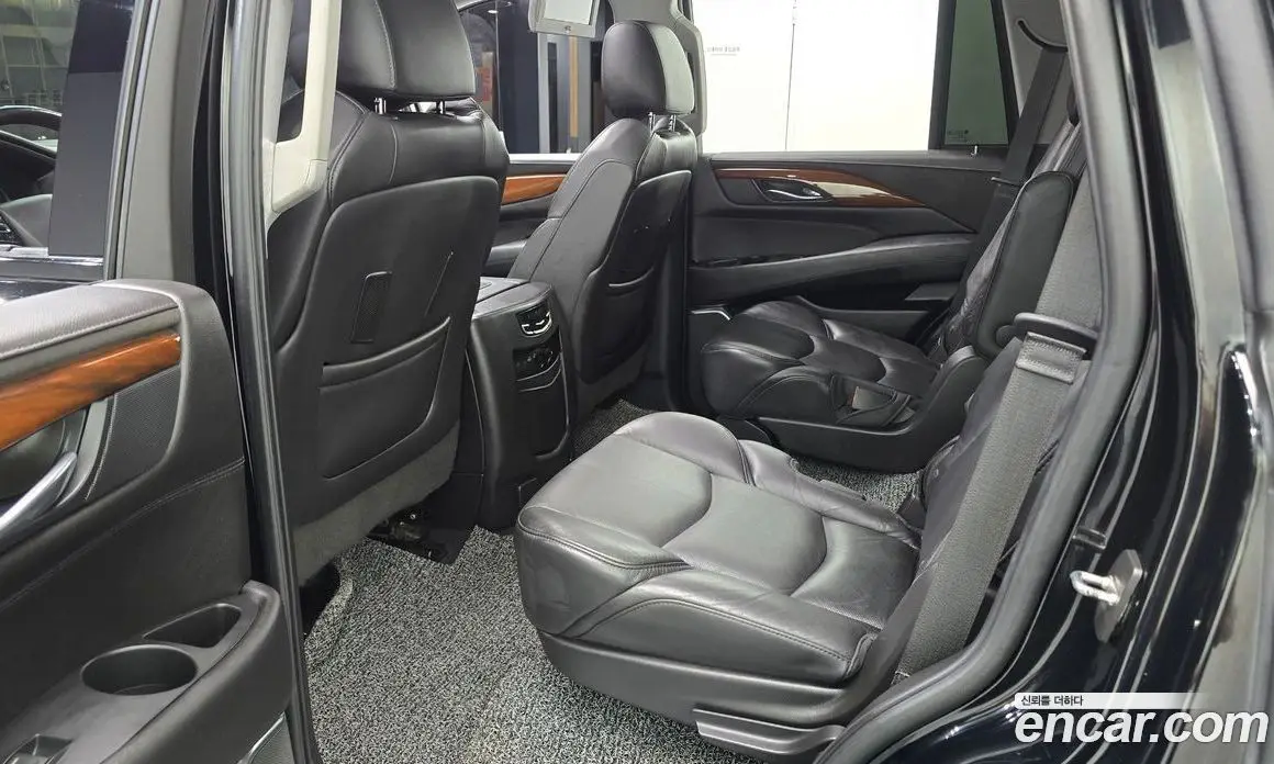 Cadillac Escalade 2018 6.2 автомат (гидро), фото 18