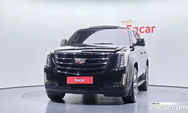 Cadillac Escalade 2018 6.2 автомат (гидро), миниатюра 3
