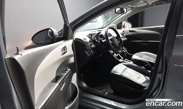 Chevrolet Aveo 2012 1.6 автомат (гидро), миниатюра 12
