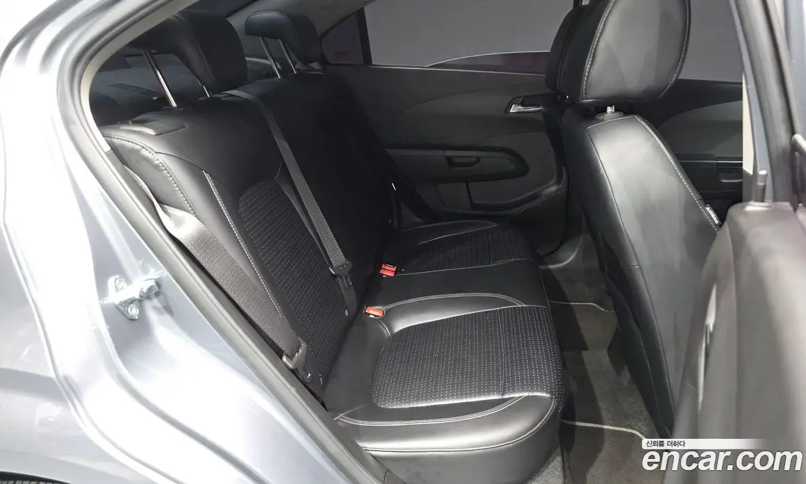 Chevrolet Aveo 2012 1.6 автомат (гидро), фото 17