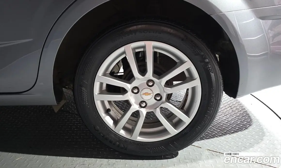 Chevrolet Aveo 2012 1.6 автомат (гидро), фото 6