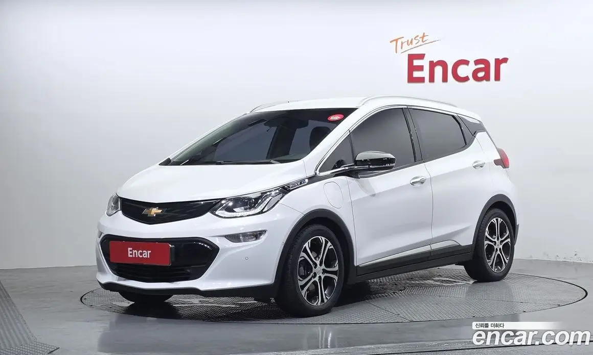 Chevrolet Bolt EV 2018 0.2 автомат (гидро), фото 1 Chevrolet Bolt EV 2018 0.2 автомат (гидро), фото 1
