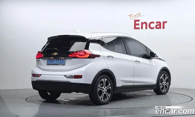 Chevrolet Bolt EV 2018 0.2 автомат (гидро), миниатюра 2 Chevrolet Bolt EV 2018 0.2 автомат (гидро), миниатюра 2