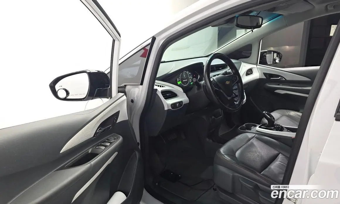 Chevrolet Bolt EV 2018 0.2 автомат (гидро), фото 13 Chevrolet Bolt EV 2018 0.2 автомат (гидро), фото 13