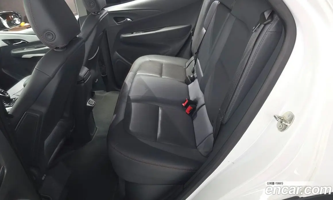 Chevrolet Bolt EV 2018 0.2 автомат (гидро), фото 18 Chevrolet Bolt EV 2018 0.2 автомат (гидро), фото 18
