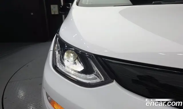 Chevrolet Bolt EV 2018 0.2 автомат (гидро), миниатюра 8 Chevrolet Bolt EV 2018 0.2 автомат (гидро), миниатюра 8