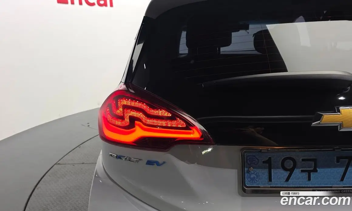 Chevrolet Bolt EV 2018 0.2 автомат (гидро), фото 9 Chevrolet Bolt EV 2018 0.2 автомат (гидро), фото 9