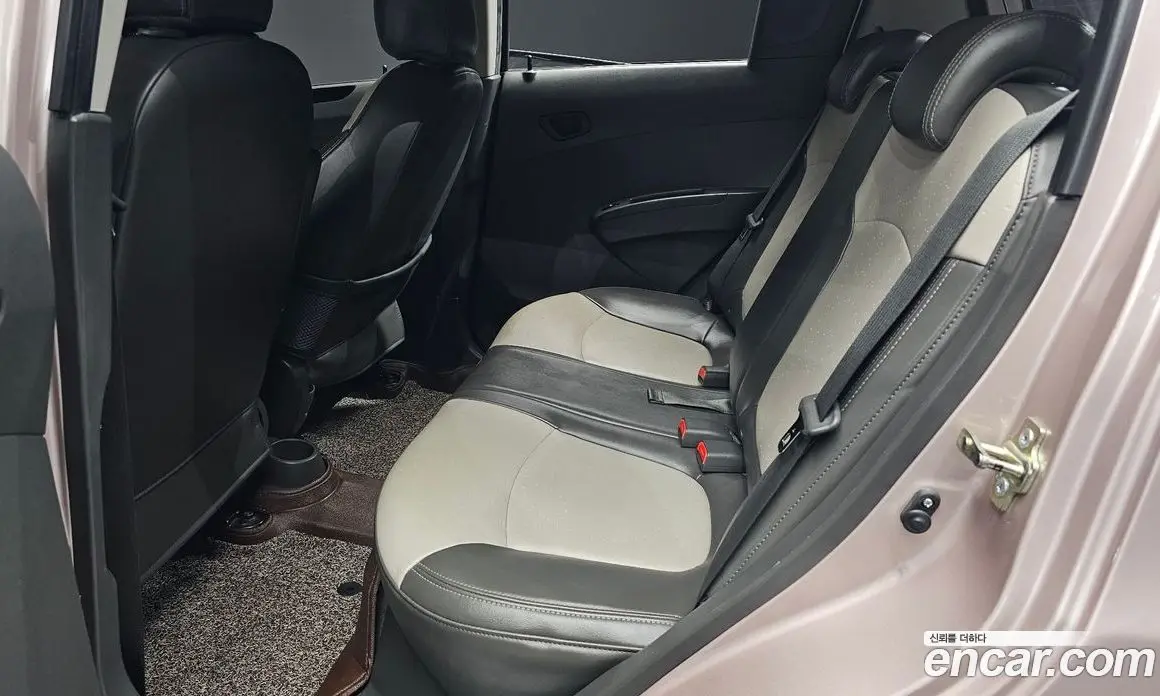 Chevrolet Spark 2012 1.0 автомат (гидро), фото 16