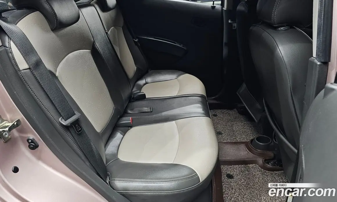 Chevrolet Spark 2012 1.0 автомат (гидро), фото 17