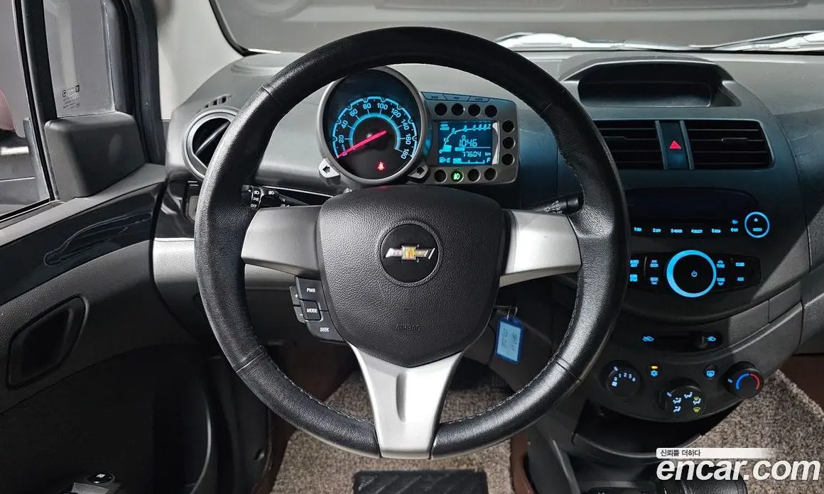 Chevrolet Spark 2012 1.0 автомат (гидро), фото 18