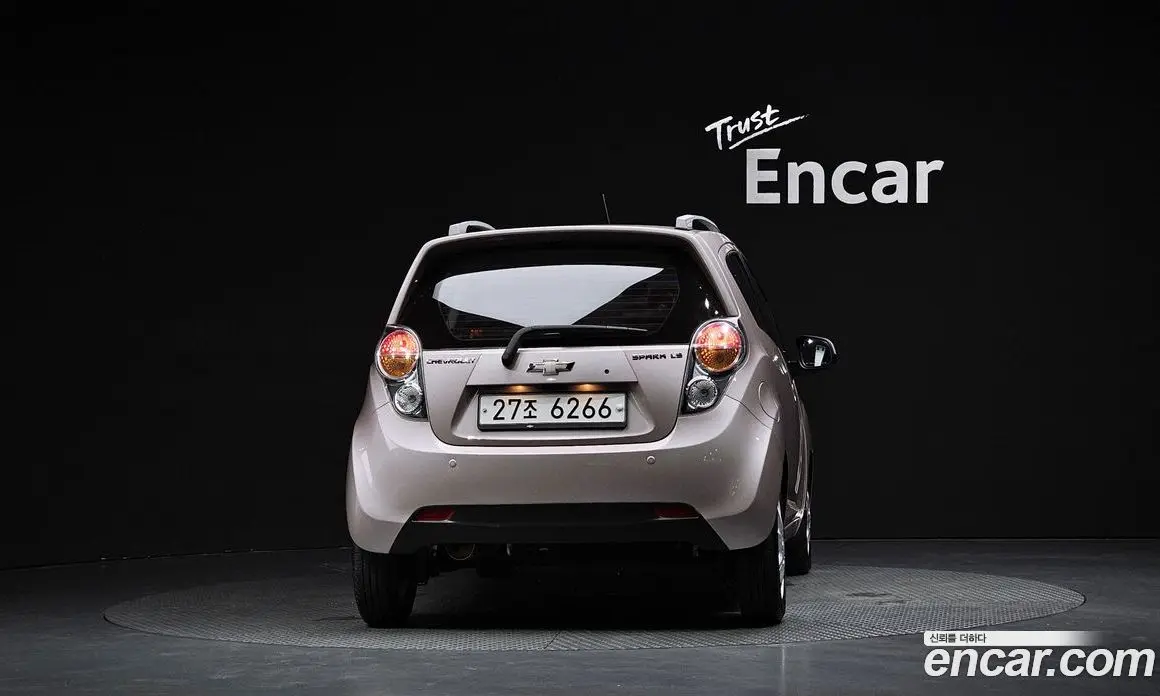 Chevrolet Spark 2012 1.0 автомат (гидро), фото 3