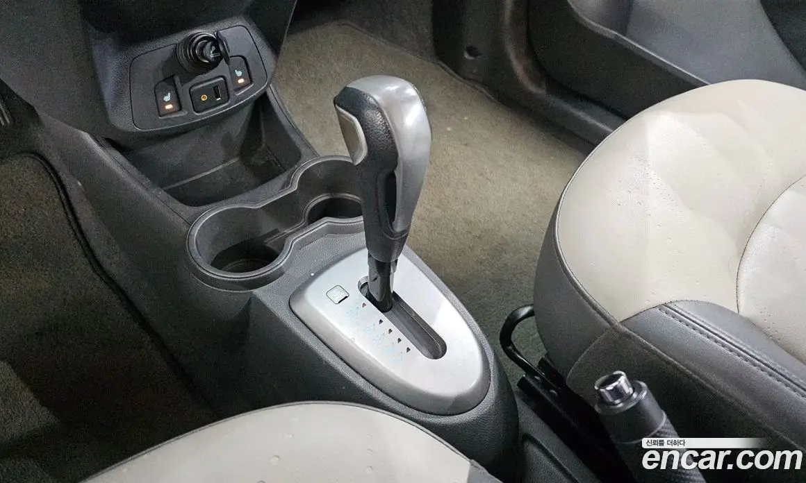 Chevrolet Spark 2013 1.0 автомат (гидро), фото 12
