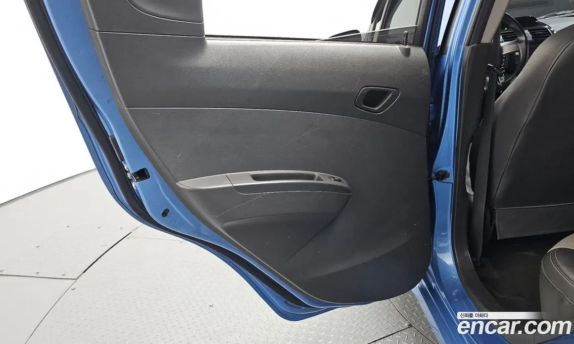 Chevrolet Spark 2013 1.0 автомат (гидро), фото 15