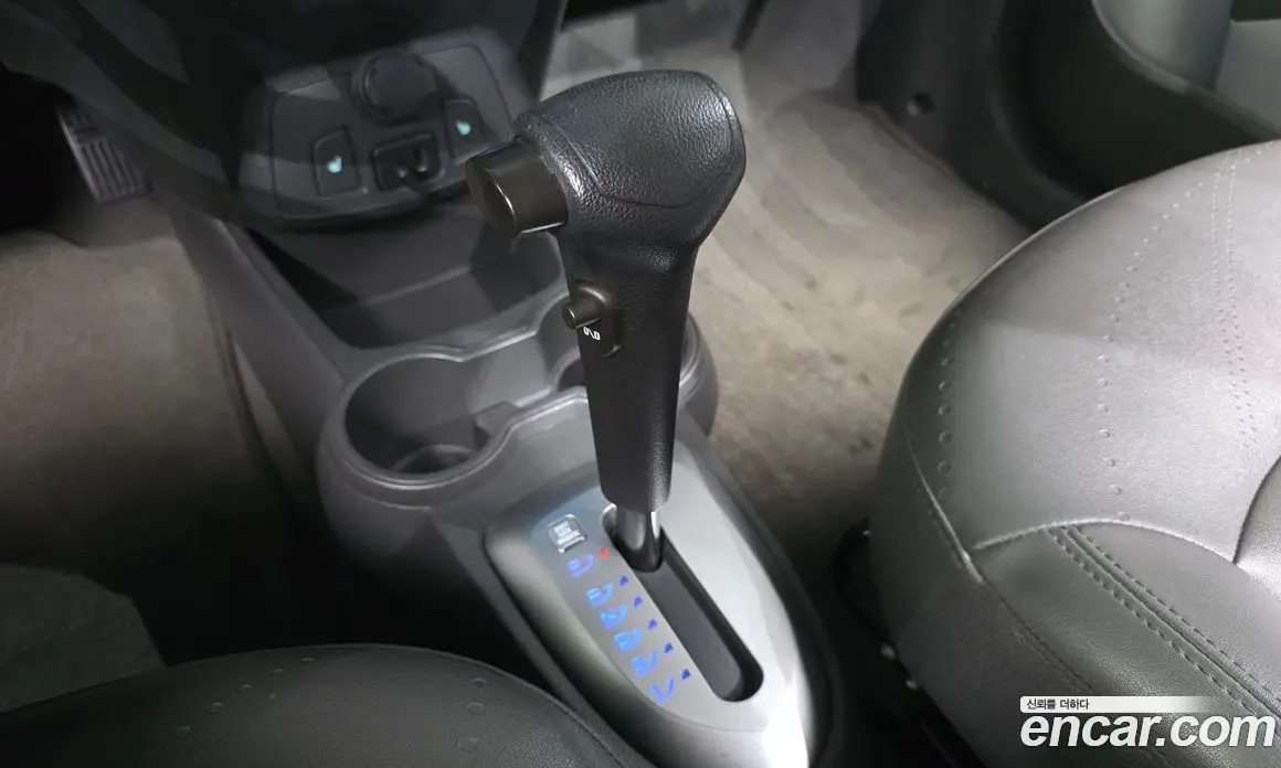 Chevrolet Spark 2014 1.0 автомат (гидро), фото 12
