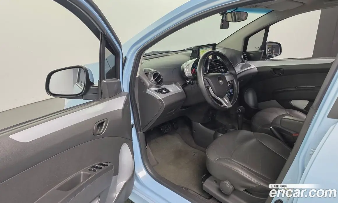 Chevrolet Spark 2014 1.0 автомат (гидро), фото 17