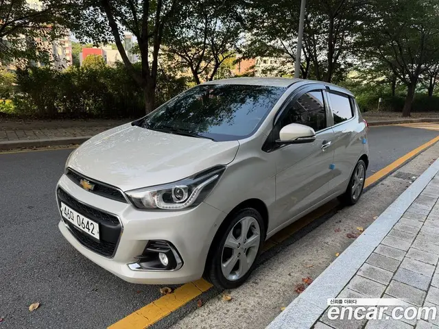 Chevrolet Spark 2016 1.0 автомат (гидро), миниатюра 2