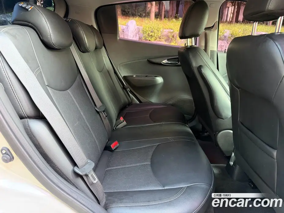 Chevrolet Spark 2016 1.0 автомат (гидро), фото 16