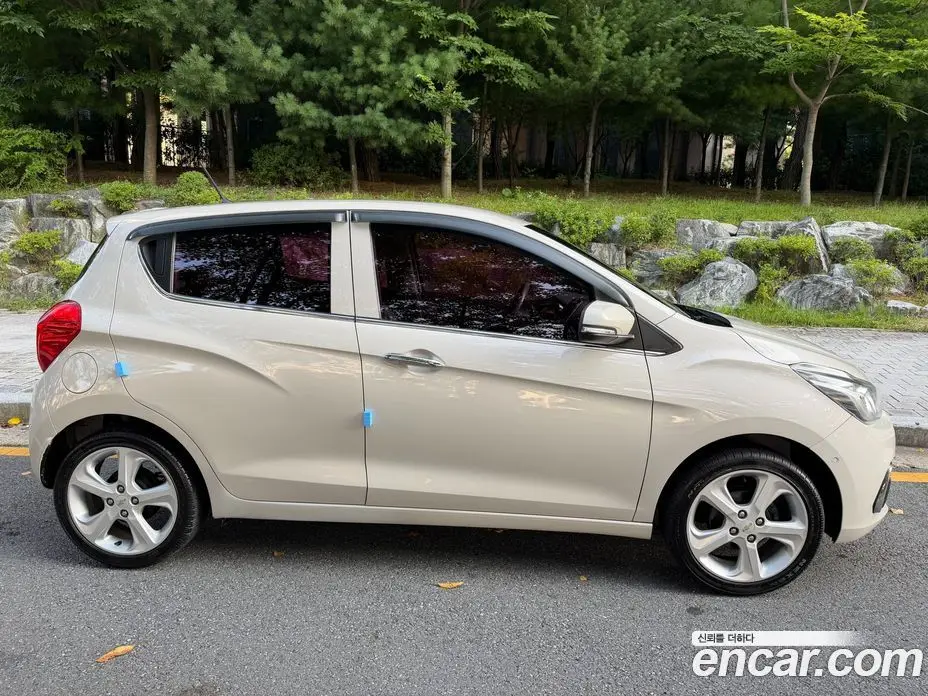 Chevrolet Spark 2016 1.0 автомат (гидро), фото 7