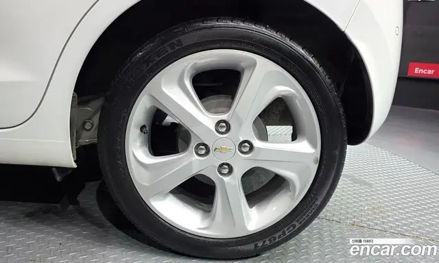 Chevrolet Spark 2017 1.0 автомат (гидро), миниатюра 6