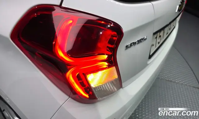Chevrolet Spark 2017 1.0 автомат (гидро), миниатюра 8