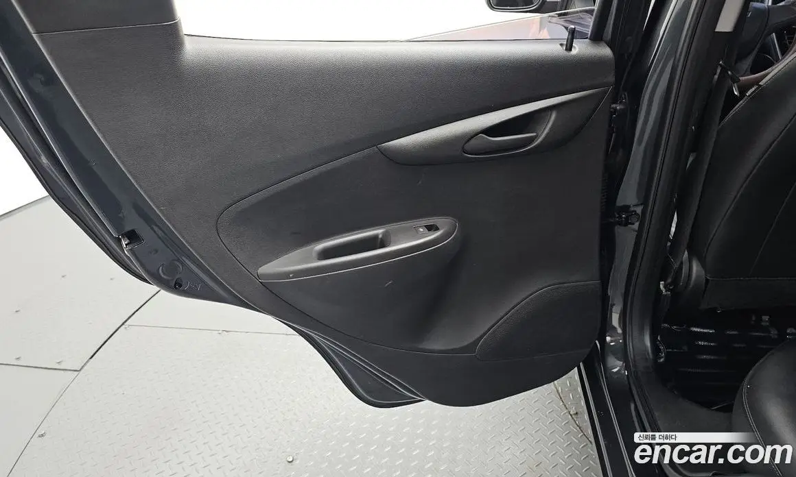 Chevrolet Spark 2018 1.0 автомат (гидро), фото 15