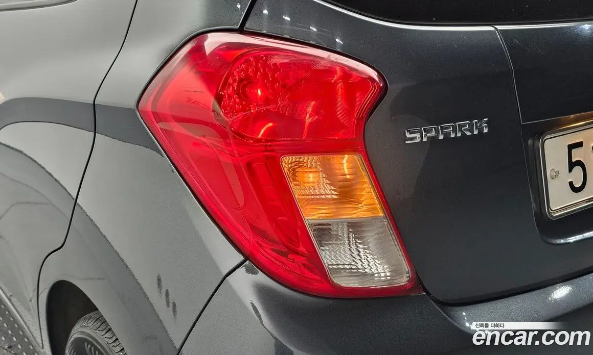 Chevrolet Spark 2018 1.0 автомат (гидро), фото 9
