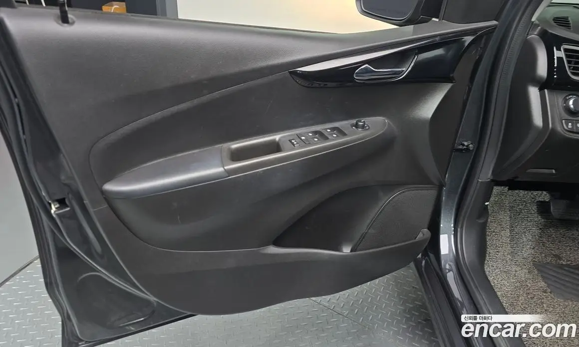 Chevrolet Spark 2020 1.0 автомат (гидро), фото 14