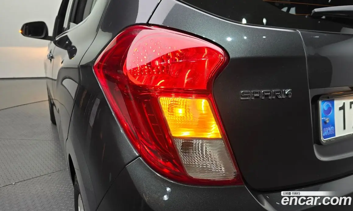 Chevrolet Spark 2020 1.0 автомат (гидро), фото 9