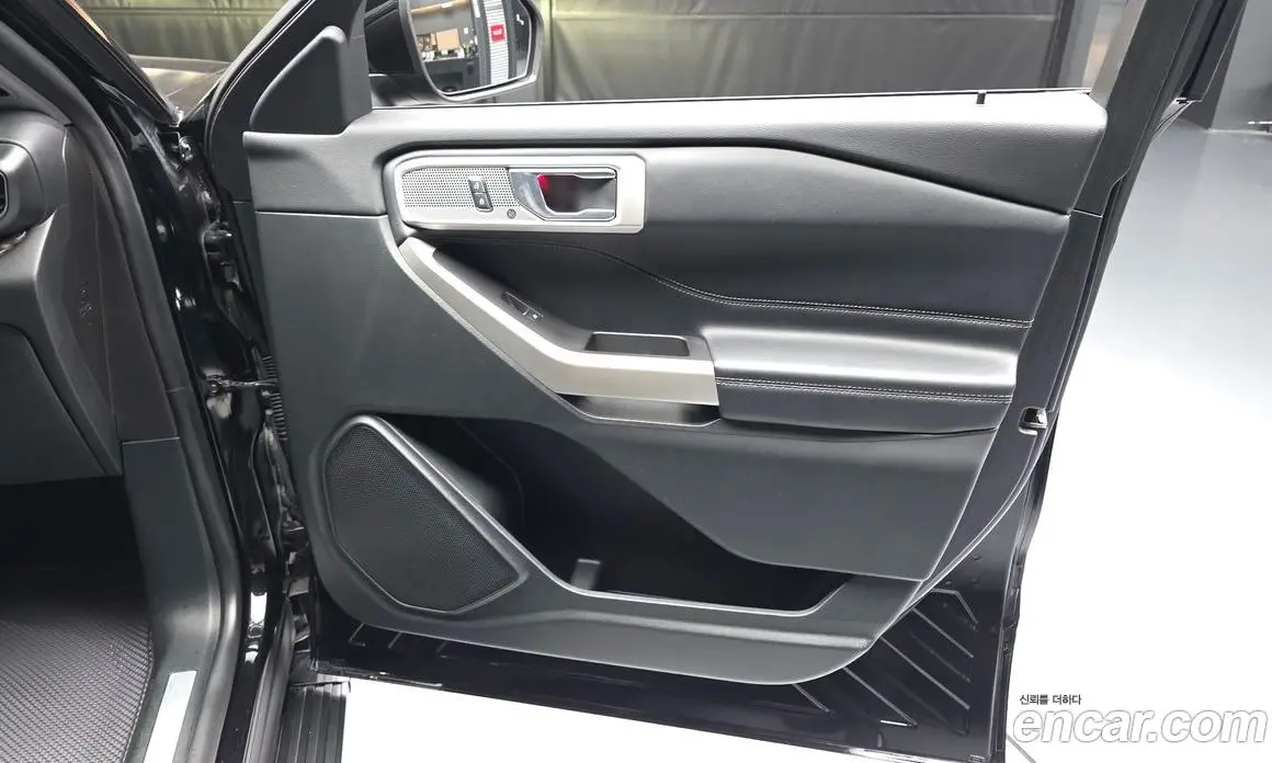 Ford Explorer 2021 2.3 автомат (гидро), фото 14
