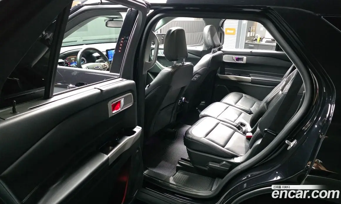 Ford Explorer 2021 2.3 автомат (гидро), фото 16