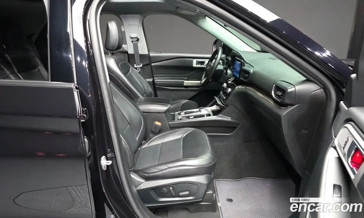 Ford Explorer 2021 2.3 автомат (гидро), фото 17