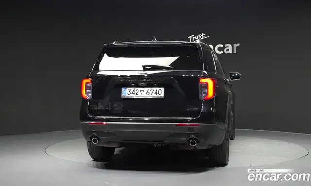 Ford Explorer 2021 2.3 автомат (гидро), миниатюра 4