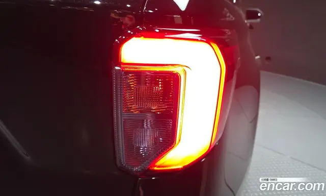 Ford Explorer 2021 2.3 автомат (гидро), миниатюра 9
