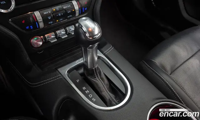 Ford Mustang 2019 2.3 автомат (гидро), миниатюра 12