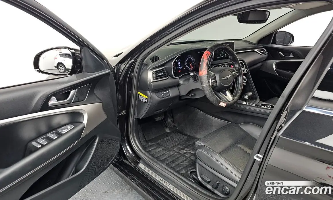 Genesis G70 2018 2.2 автомат (гидро), фото 13 Genesis G70 2018 2.2 автомат (гидро), фото 13